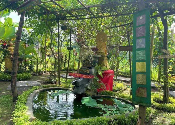 Bucu Hidden Guest House, And Meditation Center パヤンガン
