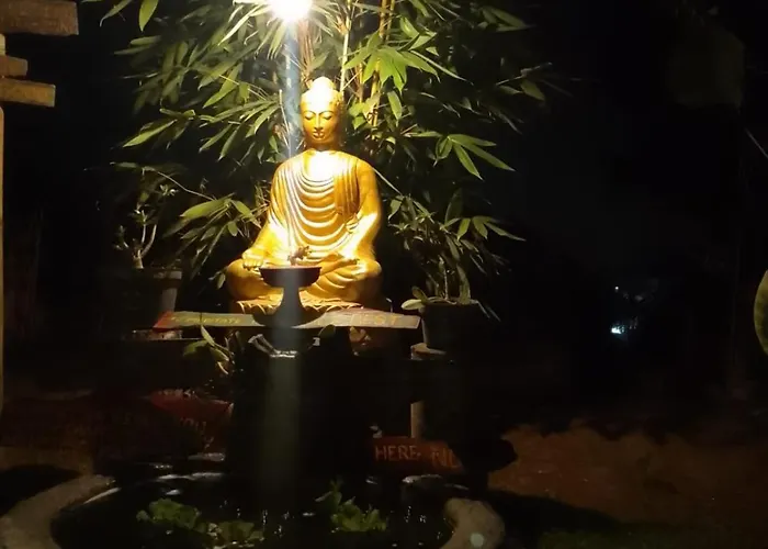 ゲストハウス Bucu Hidden Guest House, And Meditation Center