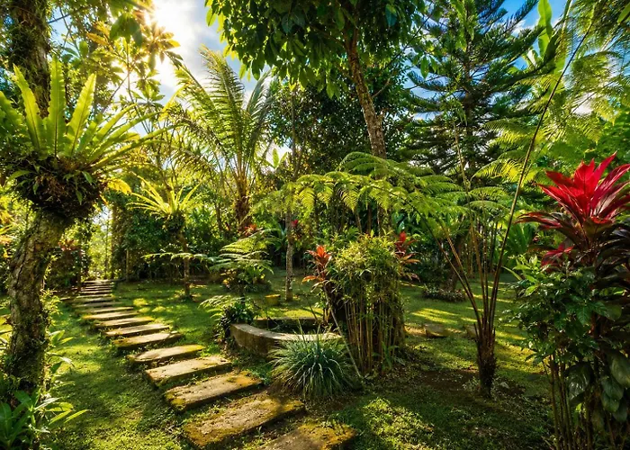 Bucu Hidden Guest House, And Meditation Center 2* パヤンガン